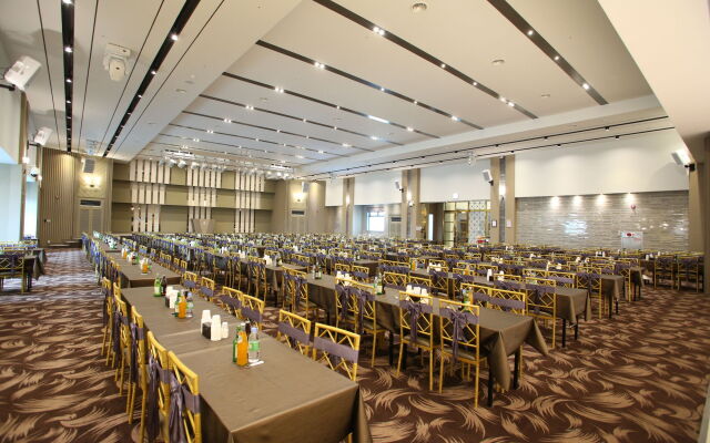 Hyunjin Tourist Hotel