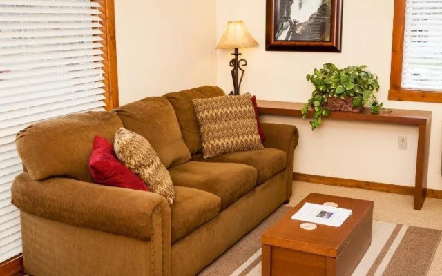 Glacier Ridge Suites