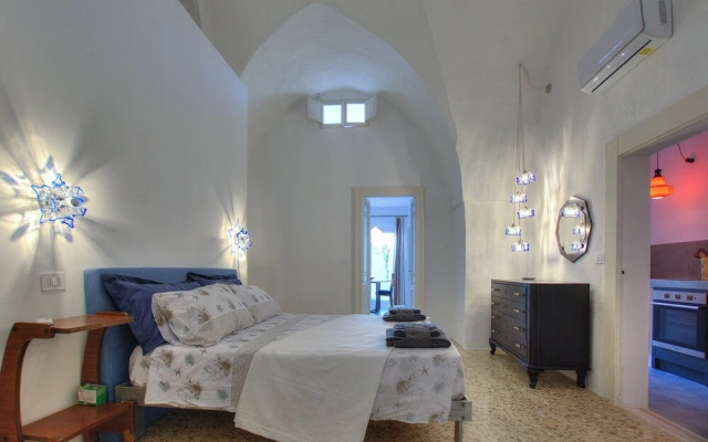 Lovely 70s Style Patio and Terrace