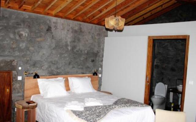 Vinea Lava Praia Campo Pico