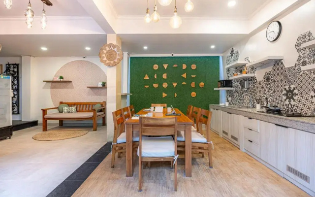 Asanaya Suite