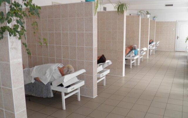 Санаторий Кристалл