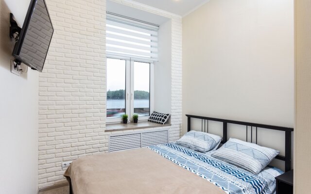 Апартаменты «City of Rivers на Английской набережной»