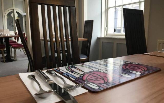 Rennie Mackintosh Hotel - Central Station