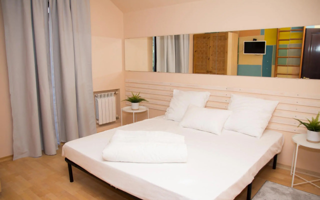 Loyal Guest House Apartments on 9th Line Street