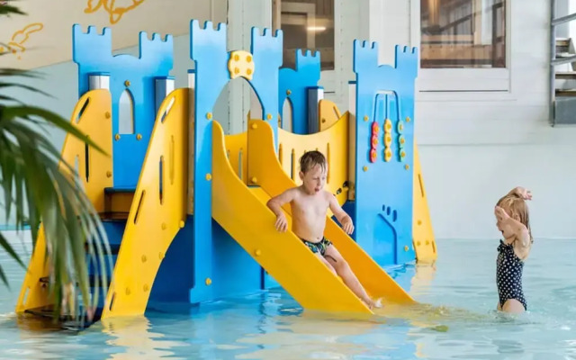 6 Person Holiday Park Home in Faaborg