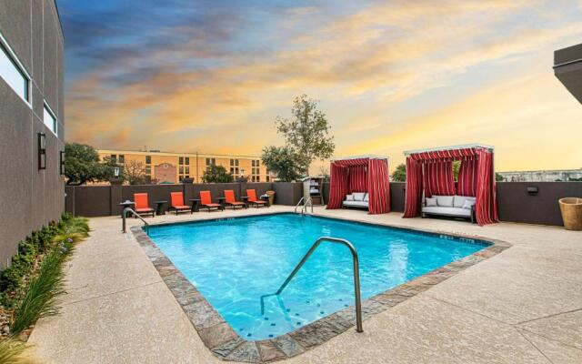 DoubleTree by Hilton San Antonio Northwest