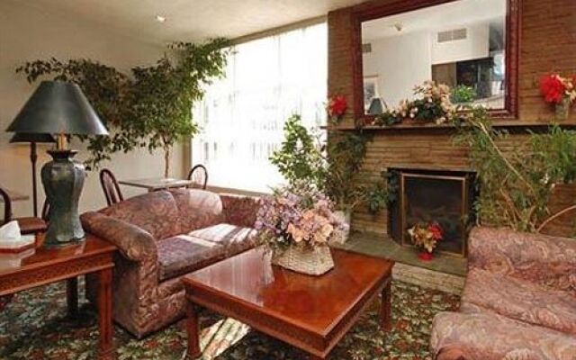 Poughkeepsie Inn