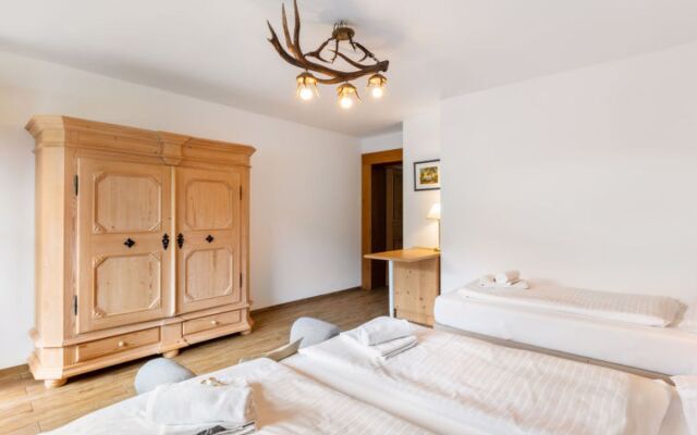 Apartmenthaus Dreier 22597