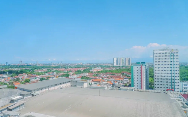Lavish 2BR Apartment at Grand Sungkono Lagoon