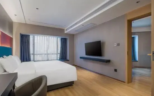 CHEERMAY Hotel (Tunchang Zhengfu Pedestrian Street)