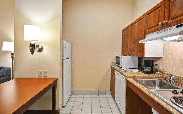 Homewood Suites by Hilton Oakland-Waterfront