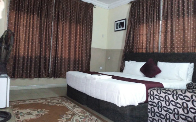Ashosh Hotel Felele Rab