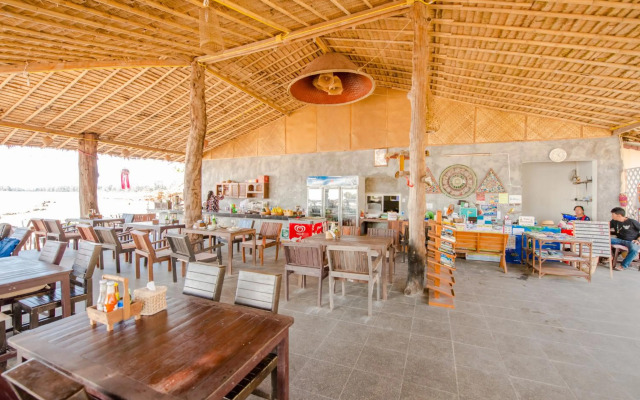Banana Beach Resort