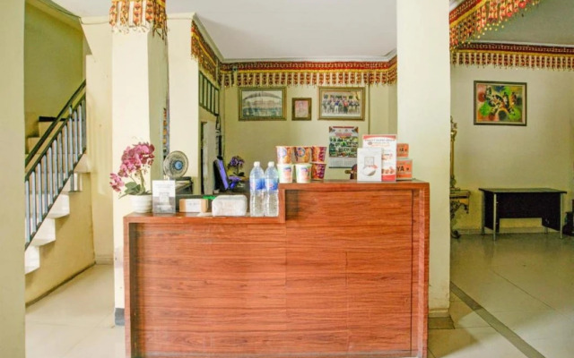 Hotel O Angkatan 45 Near Istana Gubernur Formerly Maleo Hotel