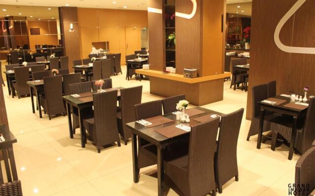 Hotel Grand Imawan