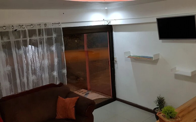 Moras Place B&B - Hostel