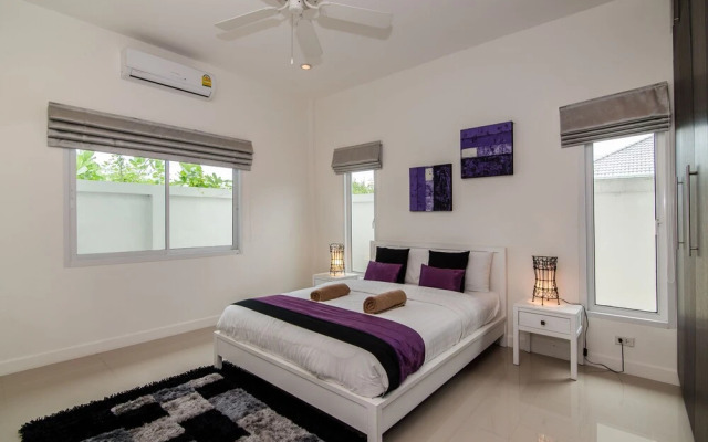 Hua Hin Pool Villa with 4 Bedrooms L50