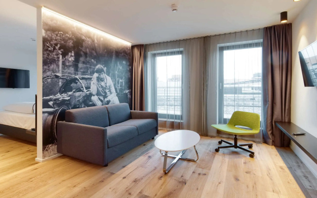 V8 Hotel Motorworld Region Stuttgart, BW Premier Collection