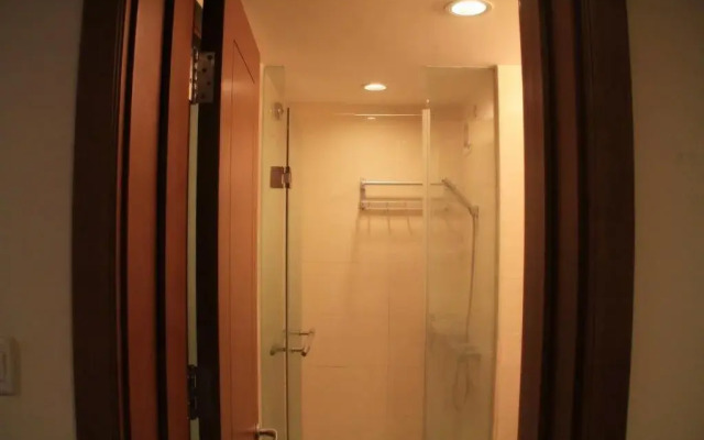 Aisi Home Inn