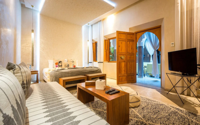 Riad Houma