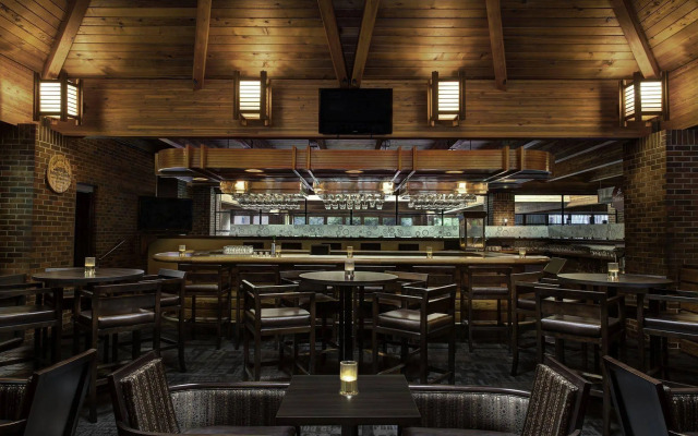 Valhalla Hotel & Conference Centre