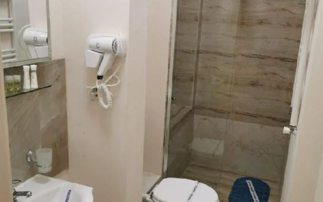 . Cabana Cerbul Camere De Inchiriat