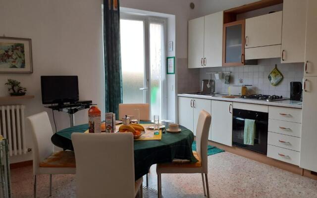 Saglia Apartments