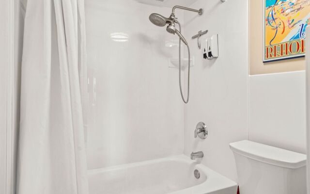 Seaside Star On The Boardwalk!