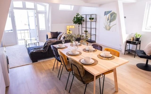 Nb304/306 3BR Serviced Apartments