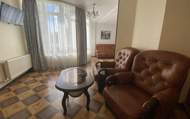 Апартаменты на улице Кирова 1