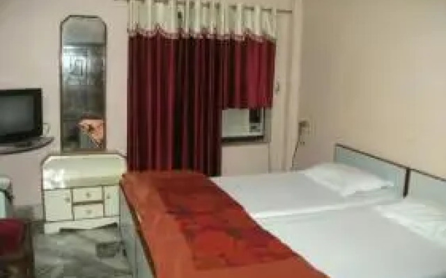 Hotel Saraswati