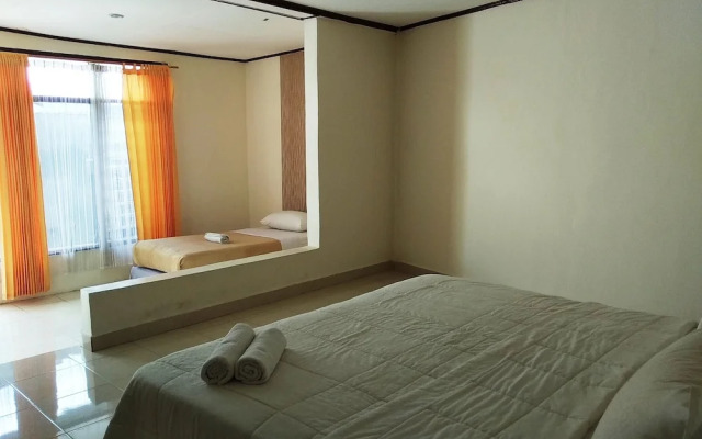 Hotel Maninjau Indah
