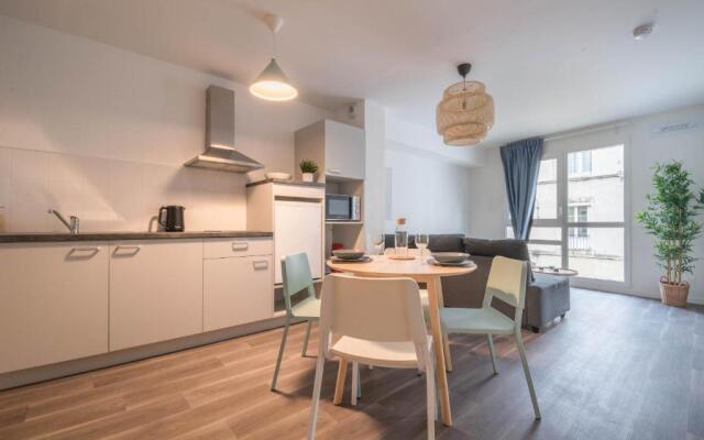 ALEXANDRA - Appartement proche, gare, Wi-Fi