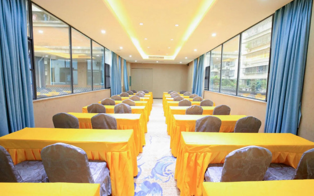 Manhattan Hotel Guilin Liangjiang Sihu Arctic Plaza