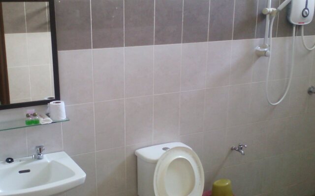 Laksamana Townlodge