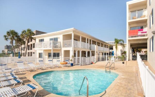 Belleair Beach Club