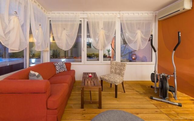 Exclusive apartment Bugenvila