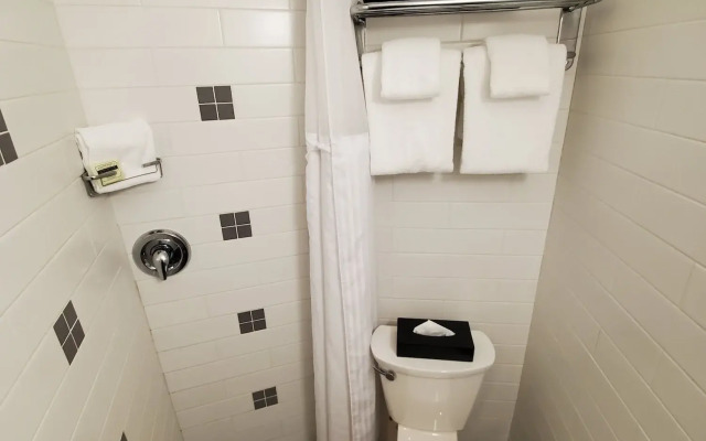 Executive - The Inn at Whistler Village