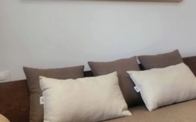 ¡bello Zen PH 2 Terraces for 4 People!