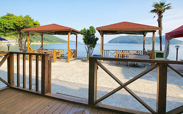 Geoje Bada World Pension