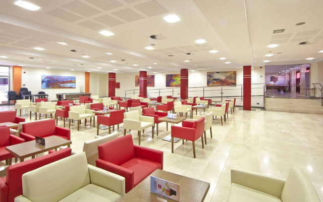 MLL Caribbean Bay Hotel