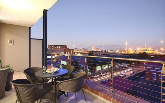 319 The Rockwell Luxury Aparthotel