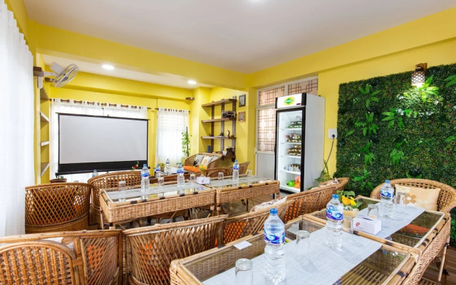 Deepjyoti Inn & Homestay