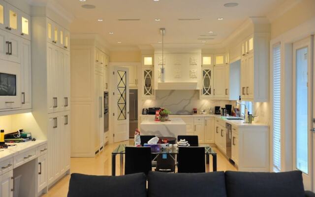 Brand New Luxury House