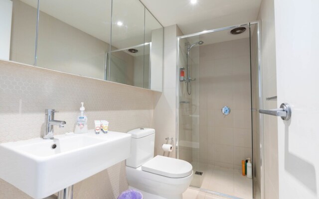 Dreamhome Service Apartment Coromandel