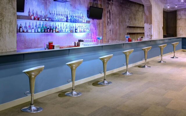 Aloft Dallas Downtown