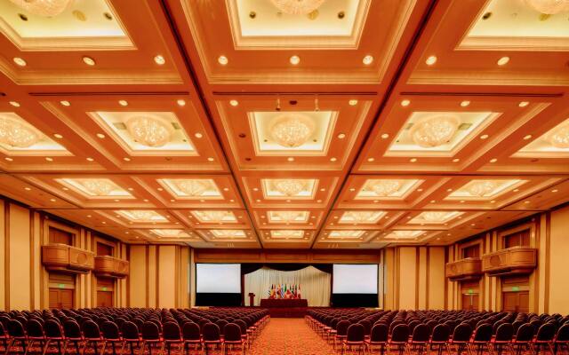 Radisson Montevideo Victoria Plaza Hotel