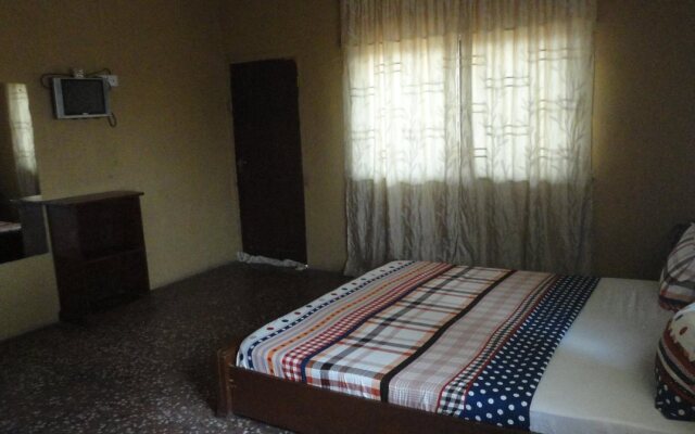 Phoenix Suites and Inn