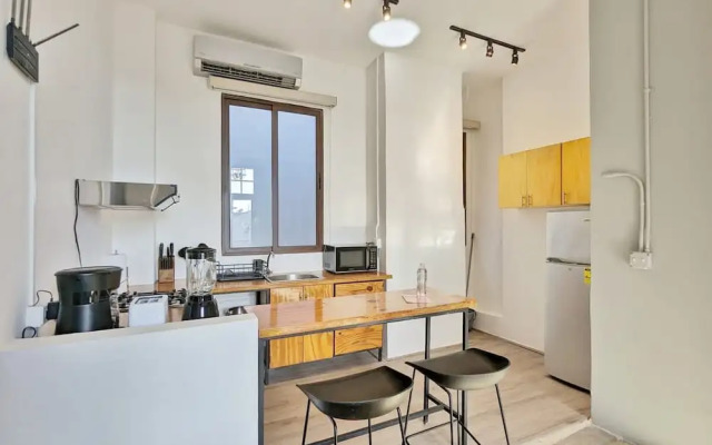 w Charming 1BR in Casco Viejo